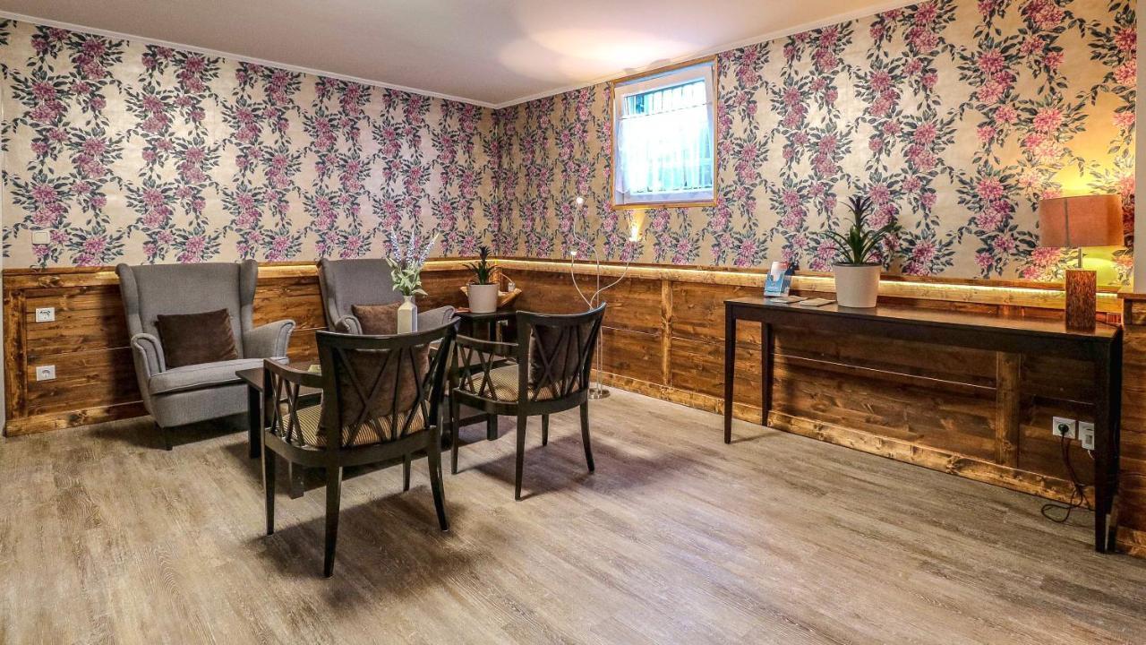Hotel Eschborner Hof Франкфурт на Майн Екстериор снимка