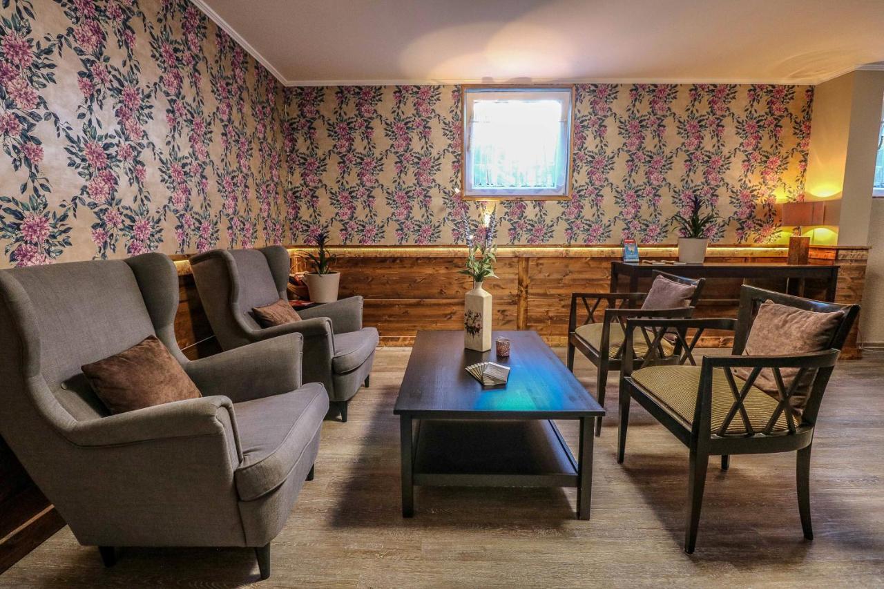 Hotel Eschborner Hof Франкфурт на Майн Екстериор снимка