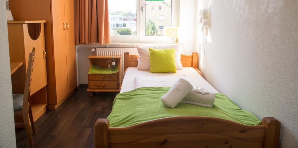 Hotel Eschborner Hof Франкфурт на Майн Стая снимка